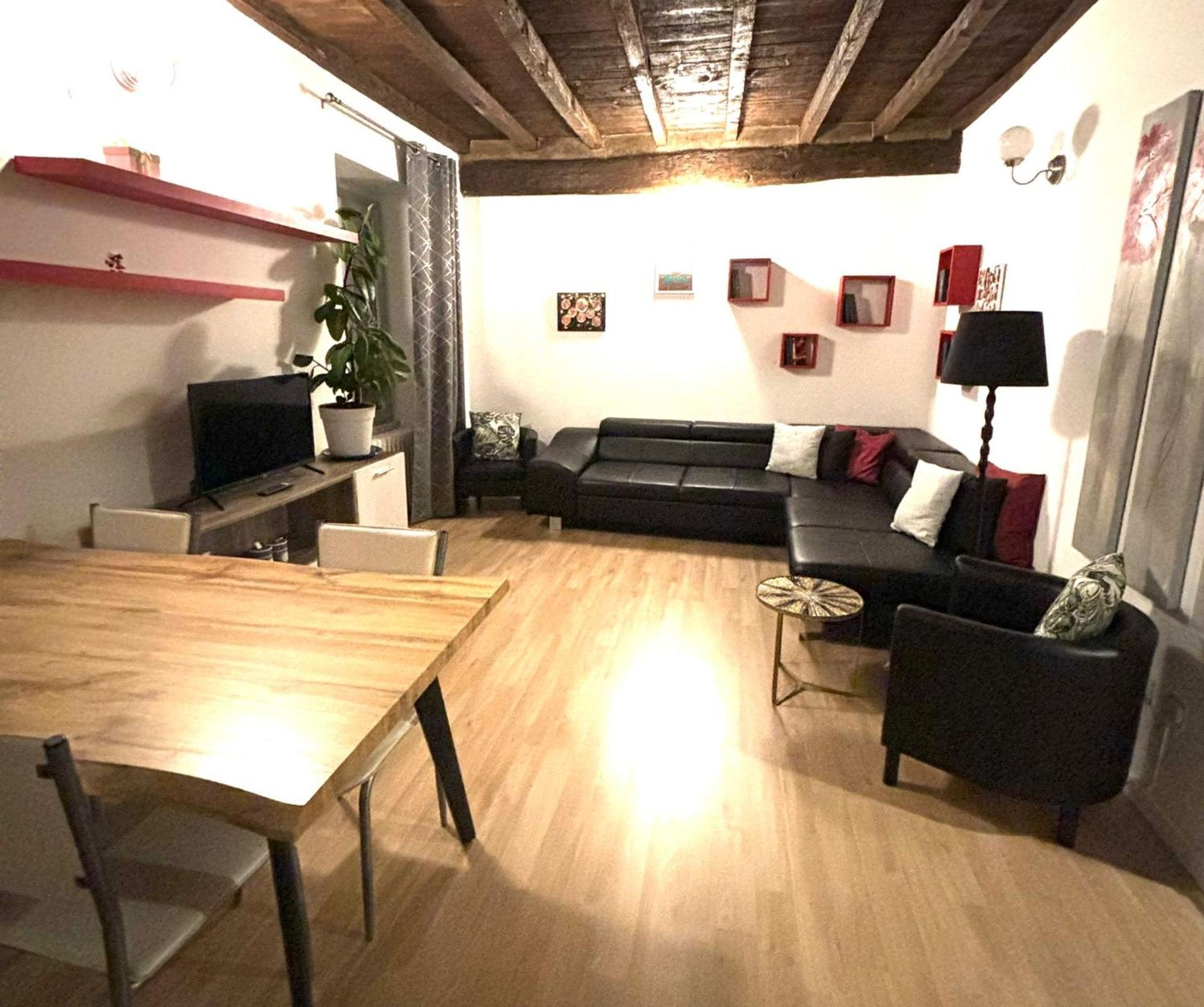 Babalu Con Vista Lago Арона Экстерьер фото